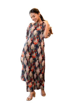 Notched neck printed cotton kurta set 2
