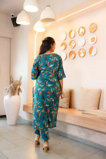 Notched neck printed teal cotton kurta set