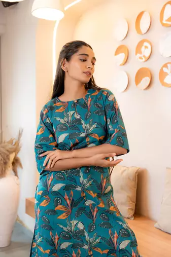 Notched neck printed teal cotton kurta set