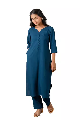 Sapphire notched neck with regular sleeve kurta set