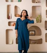 Sapphire notched neck with regular sleeve kurta set