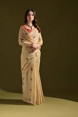Cream woven muga cotton saree with blouse piece 2