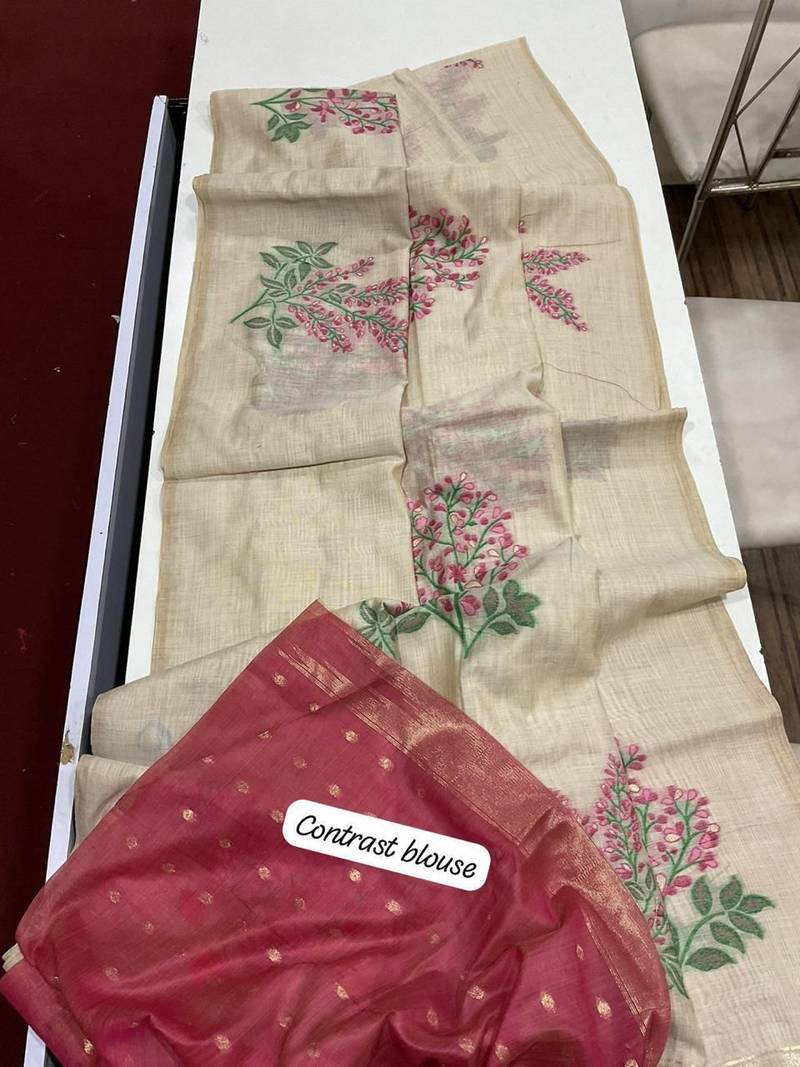 Cream woven muga cotton saree with blouse piece