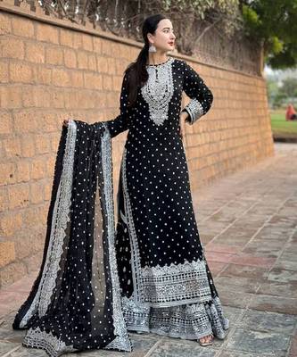 Black faux georgette embroidered kurta with pant & dupatta 1