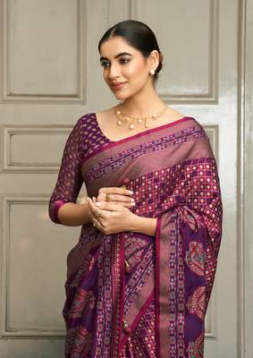 violet poly viscose georgette geometric pattern banarasi saree 3