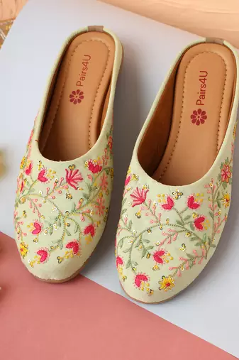 women's embellished embroidered canvas upper slip on mojaris
