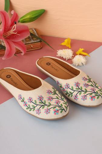 women's embellished embroidered canvas upper slip on mojaris