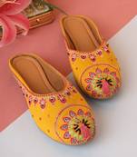 women's embellished embroidered canvas upper slip on mojaris