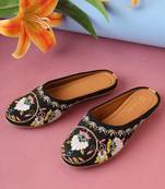 women's embellished embroidered canvas upper slip on mojaris