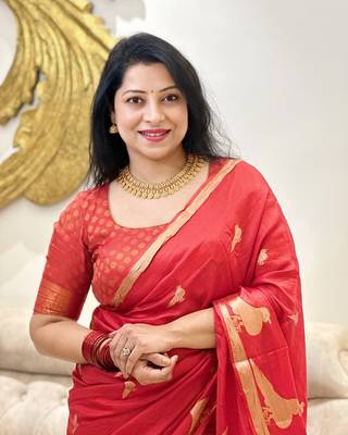 RED silk blend sarees with blouse 4
