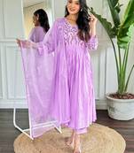 Purple Women's Viscose Chanderi Fabric Flarred Kurta, Pant and Dupatta Set