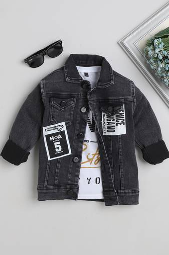Black printed t-shirt with front pocket denim jacket