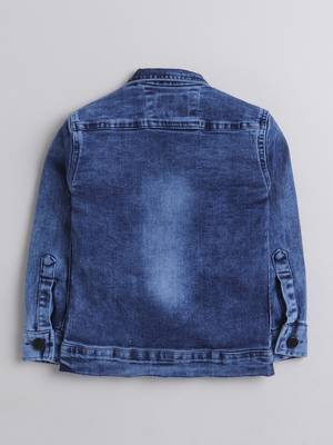 Blue printed t-shirt with front pocket denim jacket 2