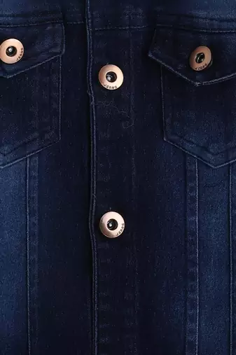 Navy blue printed t-shirt with buttoned denim jacket