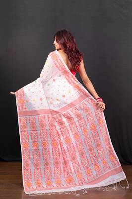 Offwhite cotton jamdani saree with red  woven motifs 3