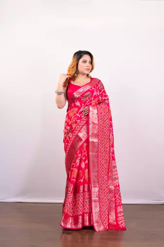 Pink soft dola art silk blend saree with floral jaal print