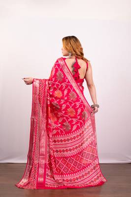 Pink soft dola art silk blend saree with floral jaal print 3