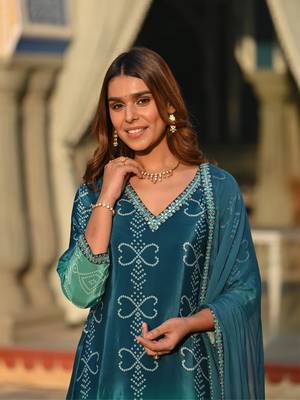 Women's Chinnon Straight Kurta Pant and Dupatta Set 5