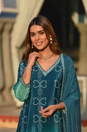 Women's Chinnon Straight Kurta Pant and Dupatta Set