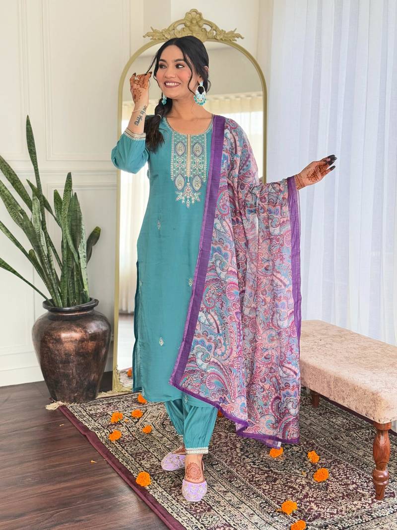 Blue Women's Viscose Chanderi Fabric Straight Kurta, Pant and Dupatta Set