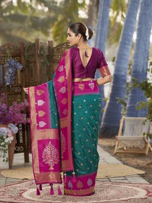 green and pink art banarasi silk woven heavy jacquard work saree with pink blouse piece 3