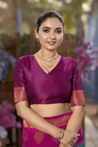 green and pink art banarasi silk woven heavy jacquard work saree with pink blouse piece
