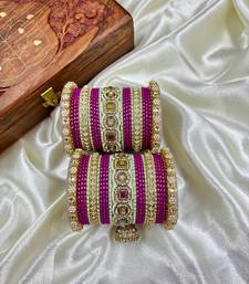 Hanging Bangles Set