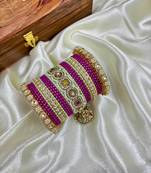 Hanging Bangles Set