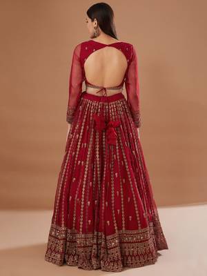 red zari embroidered organza wedding lehenga set choli with dupatta 3