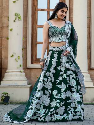 Emerald Green Floral Embroidered Lehenga Choli Set 4