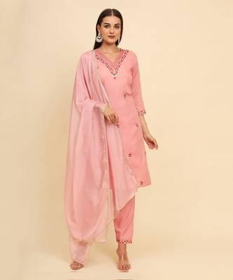 Light-pink cotton embroidered kurta with pant and dupatta 1