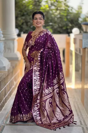 Soft art Silk Blend saree with zari weaving meenakari design