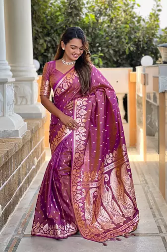 Soft art Silk Blend saree with zari weaving meenakari design