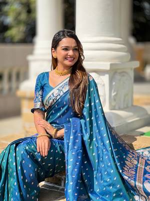 Soft art Silk Blend saree with zari weaving meenakari design 2