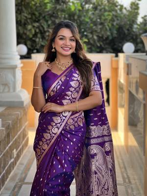 Soft art Silk Blend saree with zari weaving meenakari design 4