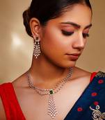 Green diamond white finish necklace set