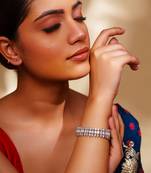 White diamond white finish bracelet