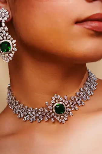 Green diamond white finish necklace set