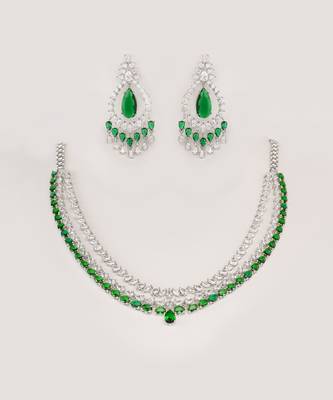 Green diamond white finish necklace set 2
