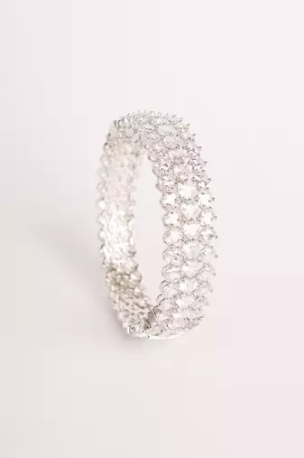 White diamond white finish bracelet