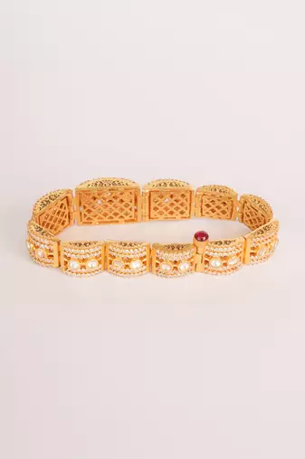 Classy and stylish moissanite bracelet