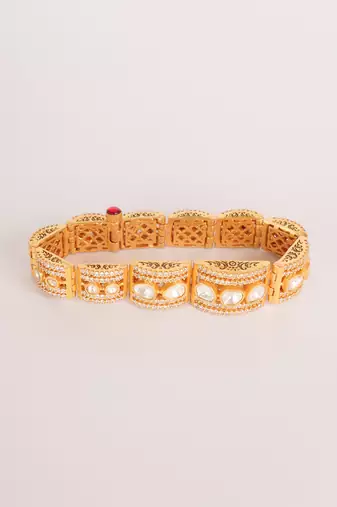 Classy and stylish moissanite bracelet