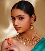 Dramatic and stylish moissanite set with matching earrings