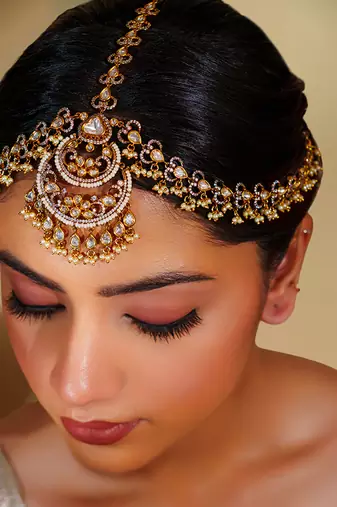 Gold kundan polki two tone finish mathapatti