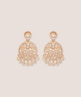 Dramatic and elegant pair of moissanite earrings 1