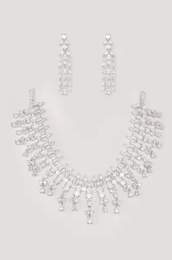Delicate yet elegant diamond necklace in white finish with matching earrings