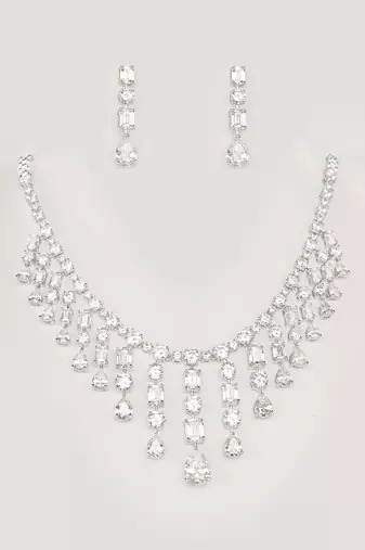 Delicate yet elegant diamond necklace in white finish with matching earrings