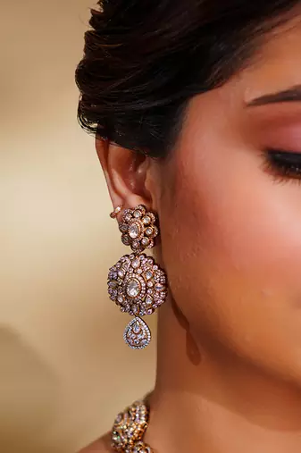 Gold kundan polki two tone finish necklace set