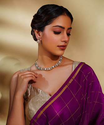 Bold and dramatic two tone finish kundan polki necklace set 1