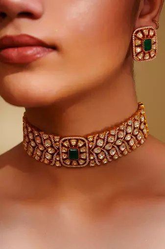 Dramatic and stylish moissanite choker set with matching earrings